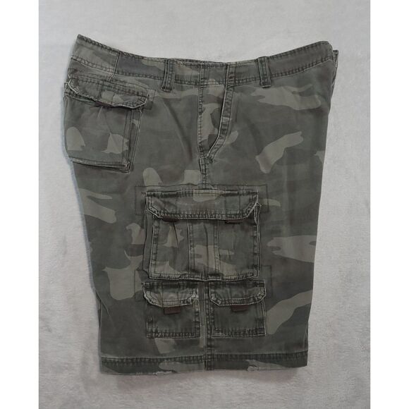 PLUGG‎ Camouflage Cargo Shorts 100% Cotton Mens 42 - Picture 1 of 9
